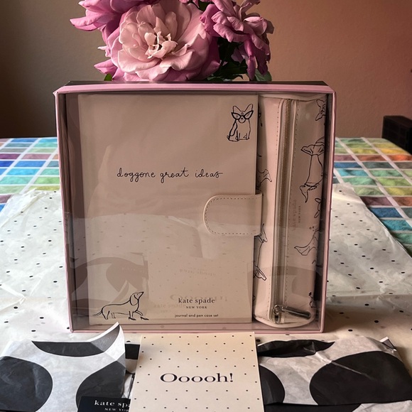 🐶🥳🐶 KATE SPADE DOG PARTY JOURNAL & PEN CASE SET 🐶🥳🐶 NWT 🐶🥳🐶 - Picture 3 of 16